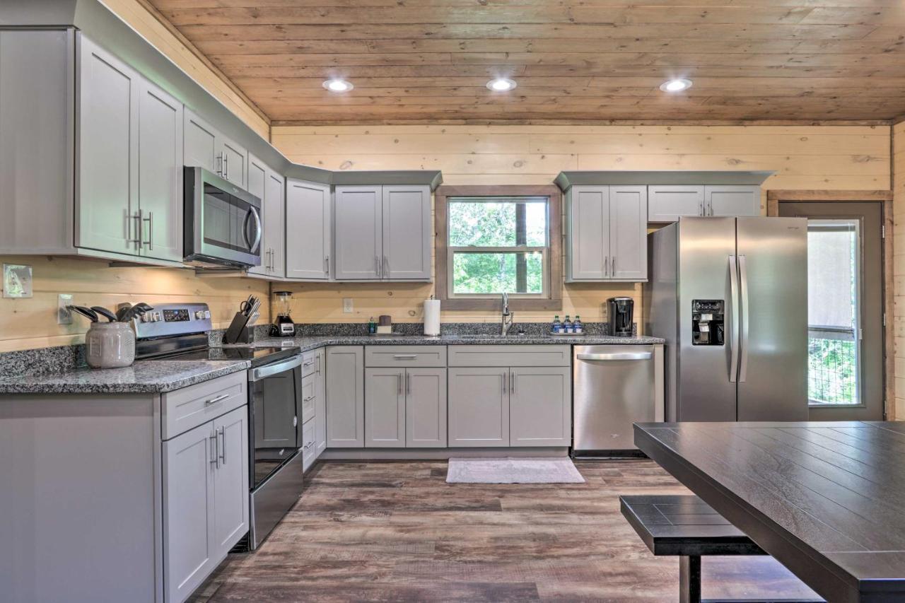 فيلا Smoky Cove Retreat With Private Hot Tub And Deck! سيفيرفيل المظهر الخارجي الصورة