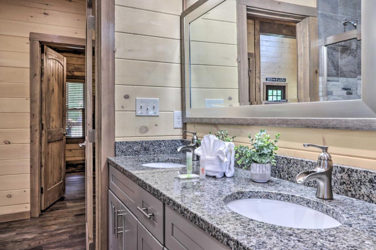 فيلا Smoky Cove Retreat With Private Hot Tub And Deck! سيفيرفيل المظهر الخارجي الصورة